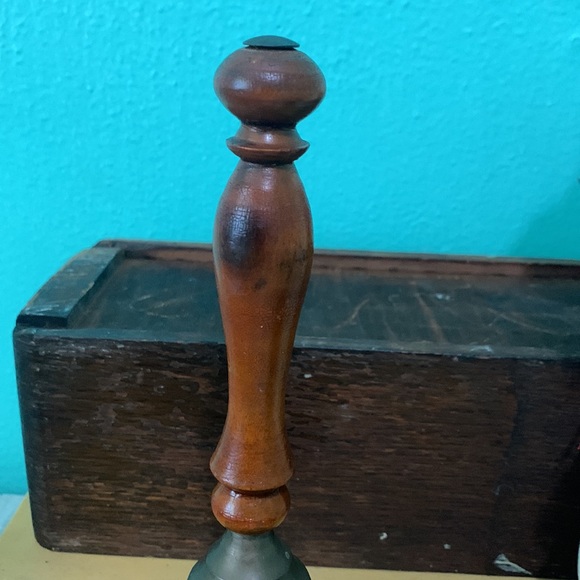 Made in India brass teachers bell - Picture 4 of 4